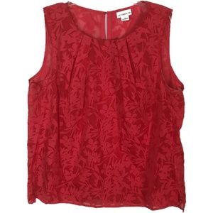 Liz Claiborne Red Sleveless Blouse size XL  K27